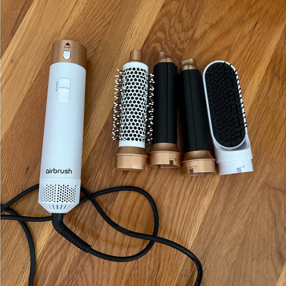 Airbrush Hair Styling Tool Set in White and Gold